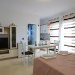 Sunny Holiday 3