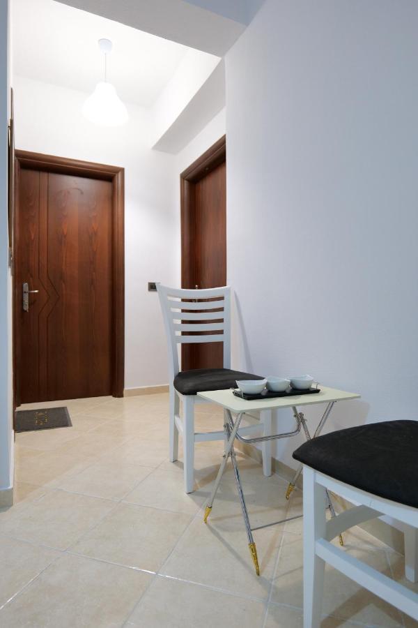 Apartament Sunny 3 *