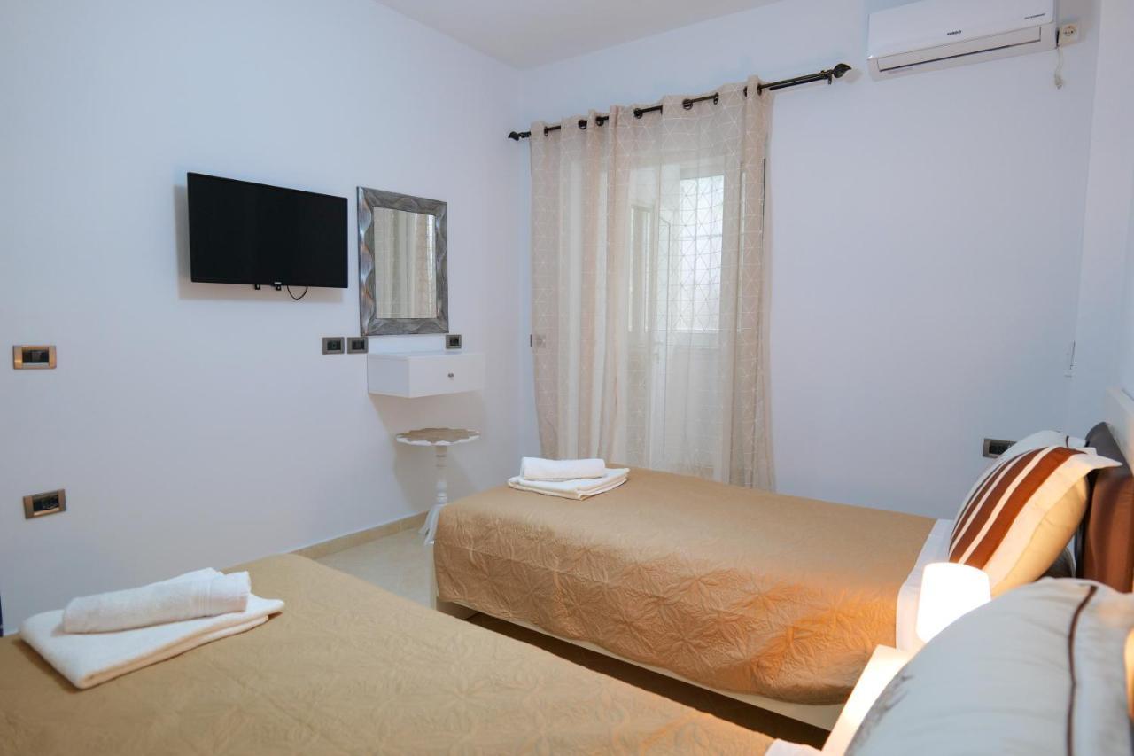 Apartament Sunny 3 *