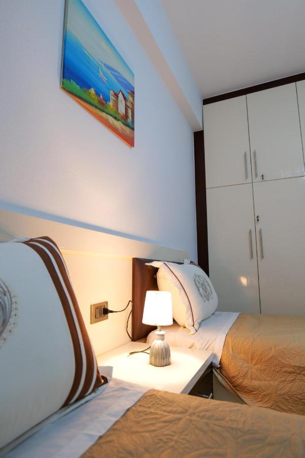 Sunny 3 Apartament *